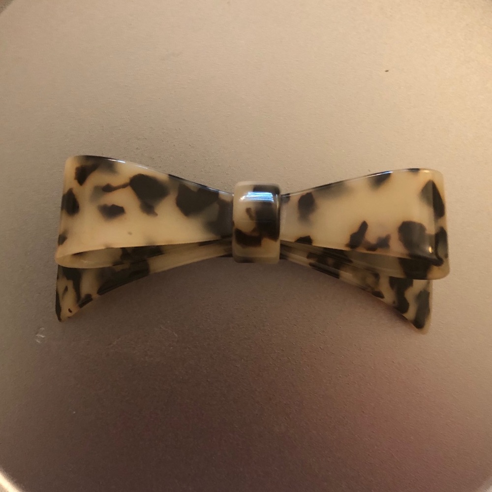 Hair clip piece in tortoise shell
